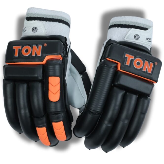 Ton Flare Cricket Batting Gloves